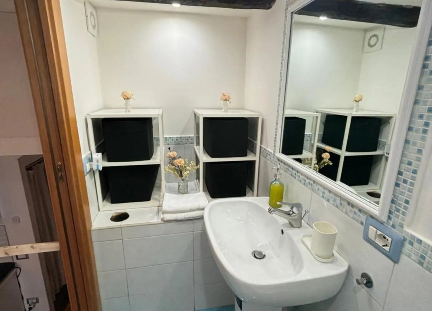 Ad Home نابولي شقة